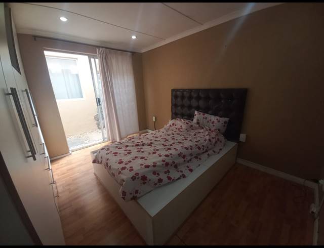 4 BEDROOM HOUSE FOR SALE IN PORTLANDS